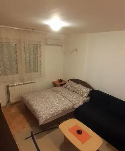 Sirmijum Hause Apartment Sremska Mitrovica